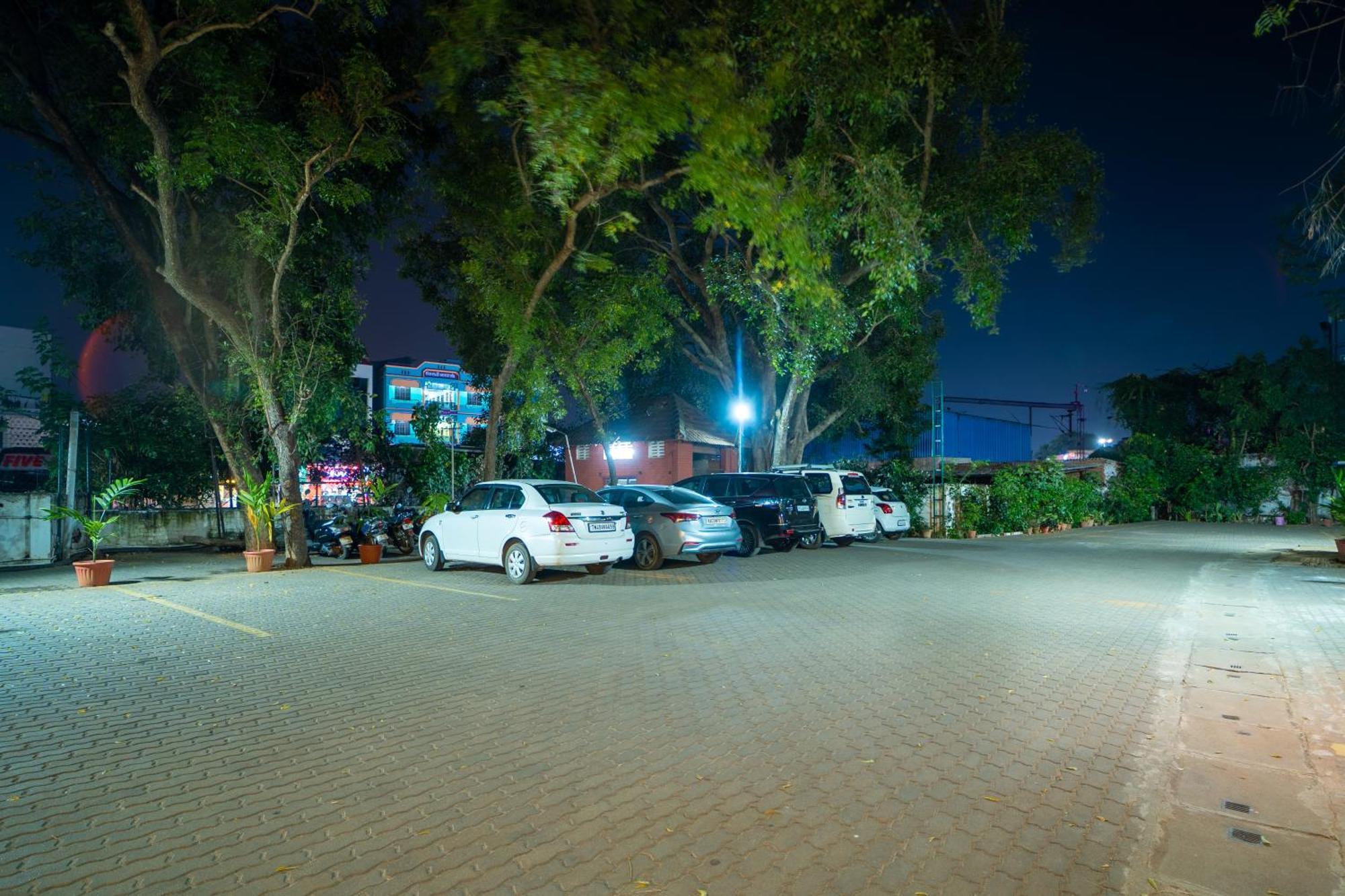 Yagappa Residency Hotel Thanjavur Exterior foto